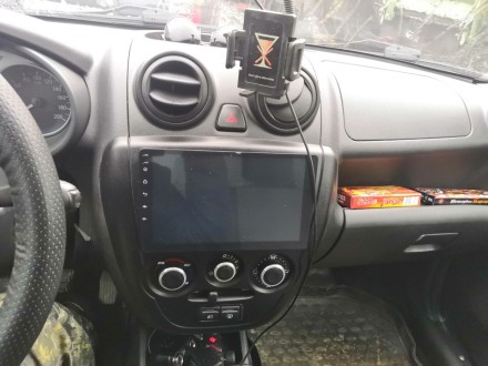 Автомагнитола для Лада Гранта (Lada Granta) 2010-2017 Compass TS 2(3) - 32ГБ под рамку 9 дюймов с SIM 4G + HI-FI с DSP + Carplay