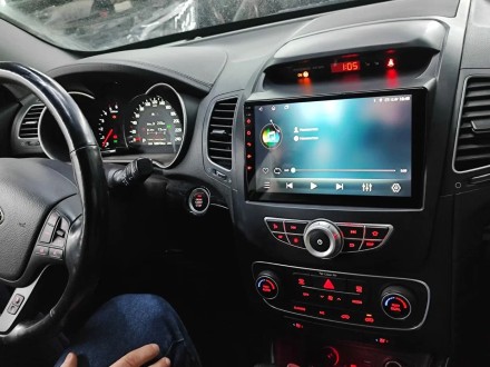 Рамка переходная в Kia Sorento (13-19) для дисплея 9 дюймов (для авто с Navi) с кнопками Тип 2