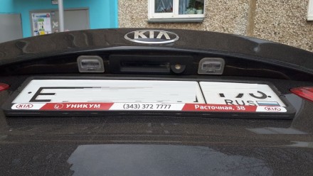 Место установки для камеры на Киа Оптима