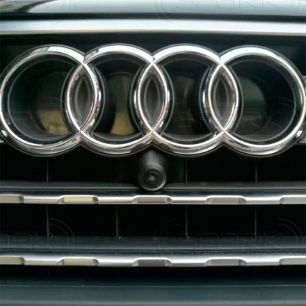 Видеокамера фронтальная Audi Q7 2015+