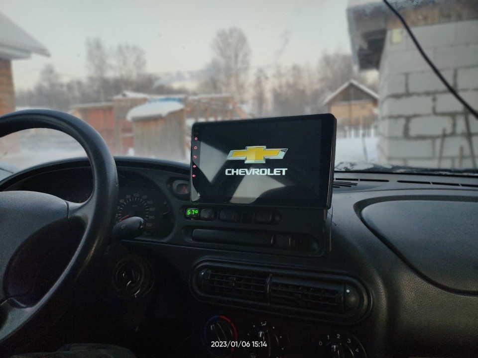 андроид в ниву тревел