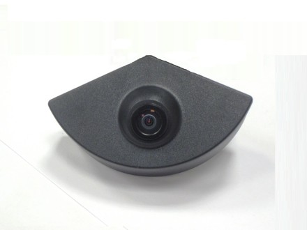 camera Mersedes front logo.JPG