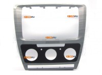 Рамка переходная 2din Skoda Octavia 10+ Конд Серебро Проволока