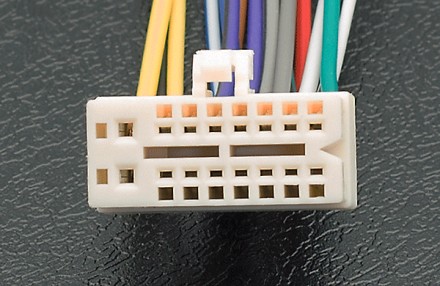 Штекер питания + ISO для магнитол Clarion