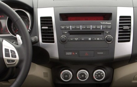 Магнитола на Андроид для Mitsubishi Mitsubishi Outlander XL, Citroen C-Crosser, Peugeot 4007 Winca S400 с 2K экраном SIM 4G