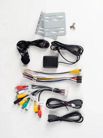 Магнитола Универсальная 178х100 мм COMPAS S100 на Андроид 8.1